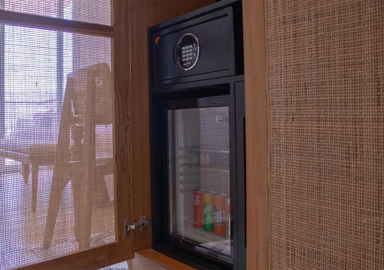 Stone Beach Club 迪弗西 外观 照片